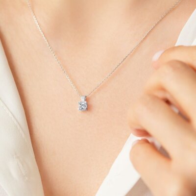 0.09 Karat Pırlanta Tektaş Kolye - Baroni Diamond (1)