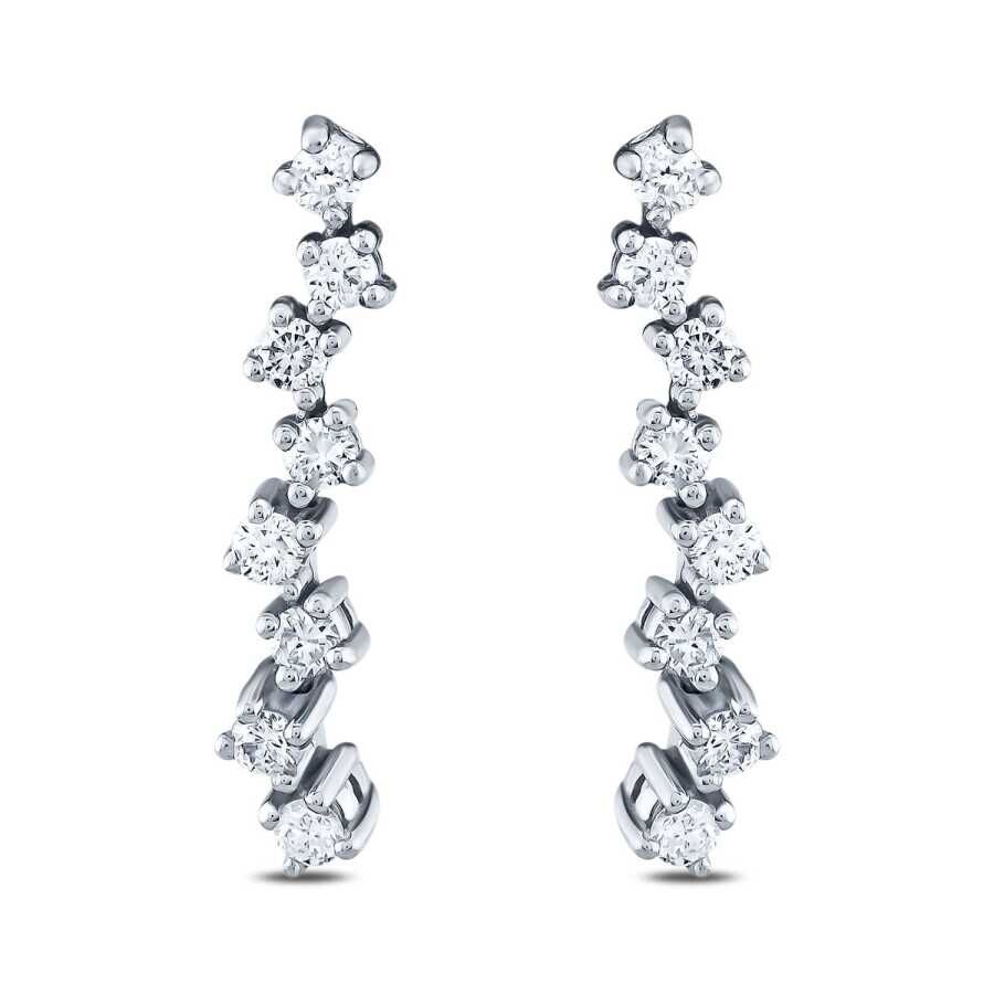 0.18 Karat Pırlanta Oval Taşlı Küpe