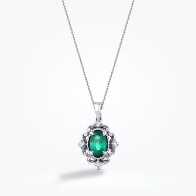 0.35 Karat Pırlanta Zümrüt Kolye 