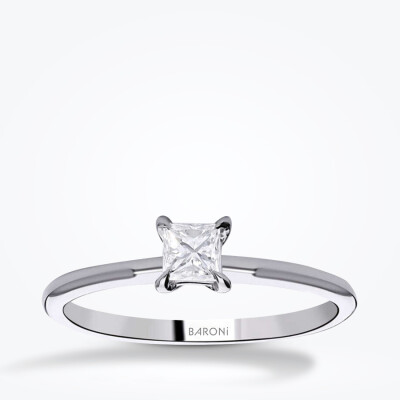 0.40 Karat Pırlanta Prenses Tektaş Yüzük - 1