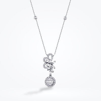 0.53 Karat Pırlanta Baget Kolye 