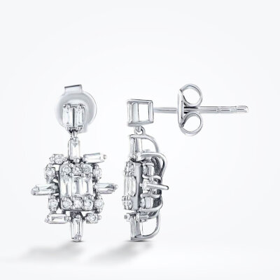 0.57 Karat Pırlanta Baget Küpe - 1