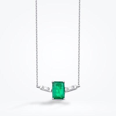 0.69 Karat Pırlanta Zümrüt Kolye 