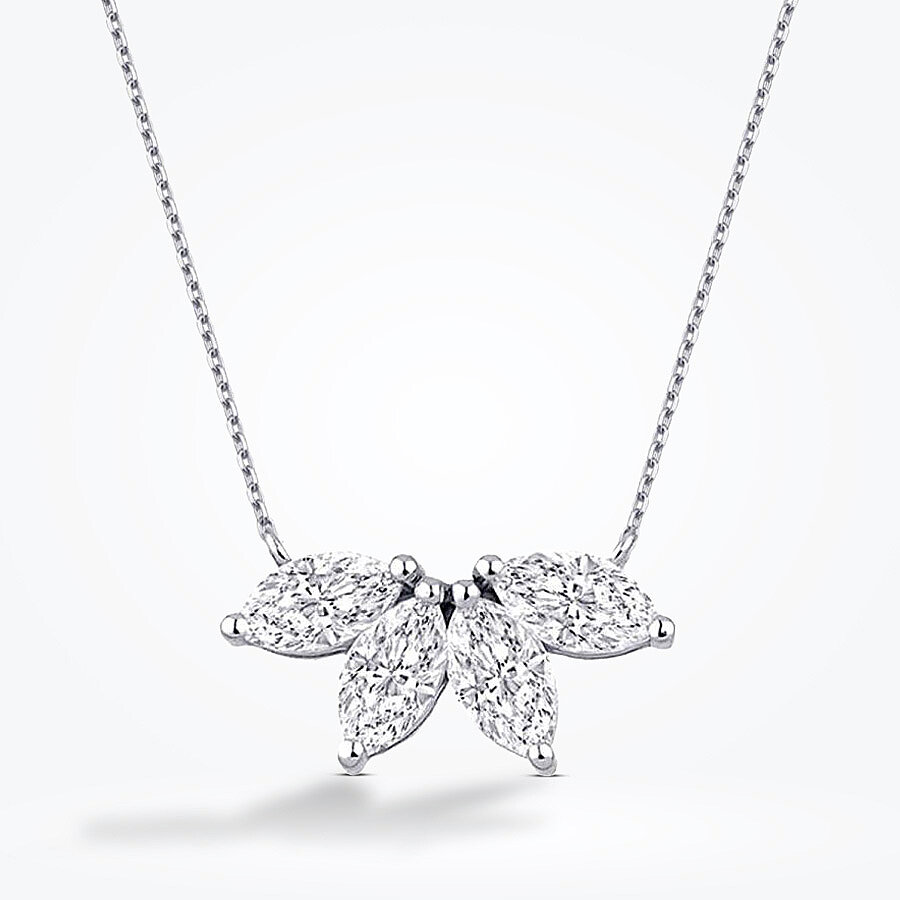 0.75 Karat Pırlanta Lotus Kolye