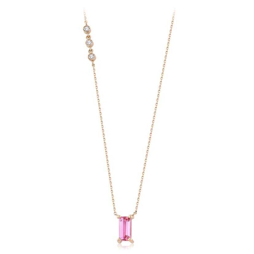 1.48 Karat Pırlanta Pembe Taşlı Kolye