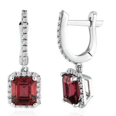 2.22 Karat Pırlanta Yakut Küpe - 1