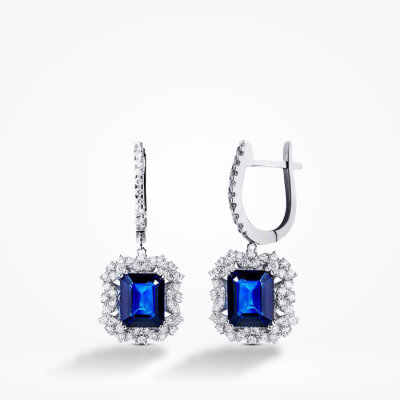 7.02 Karat Pırlanta Baget Safir Küpe - 1