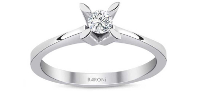 Pırlanta Tektaş Yüzükler