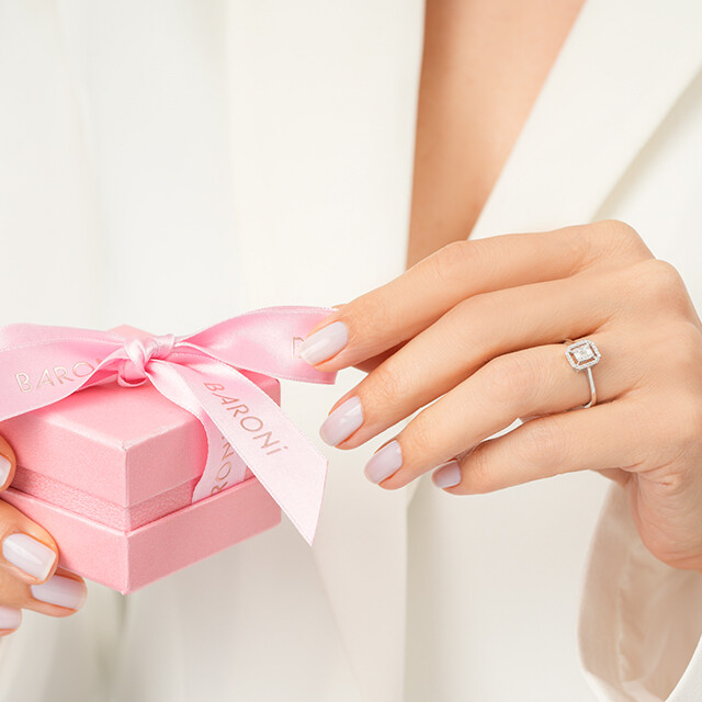 Nisan Ayı Doğum Taşı Pırlanta: Anlamı, Tarihi ve Mücevher Rehberi