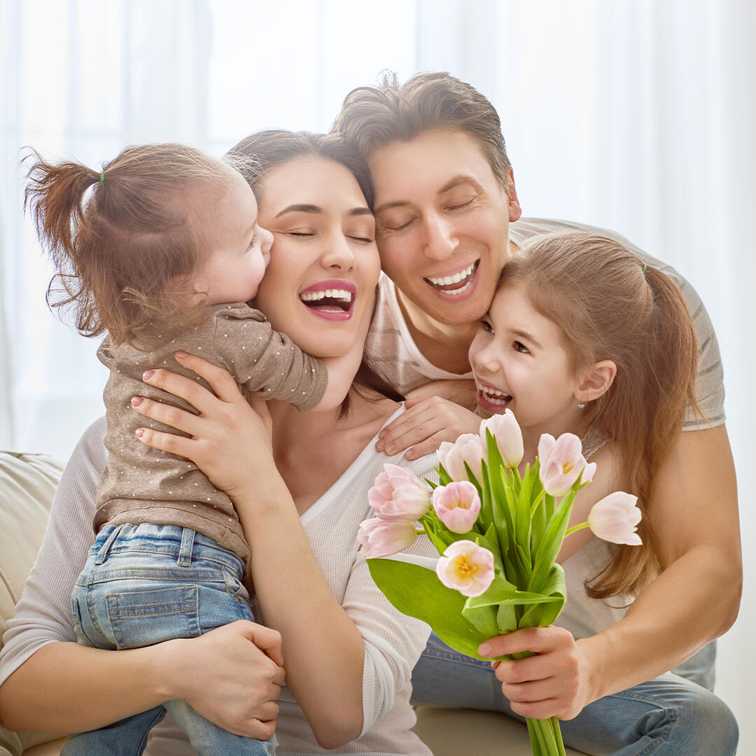 Annenize En Değerli Hediyeyi Verin: Anneler Günü Hediye Rehberi