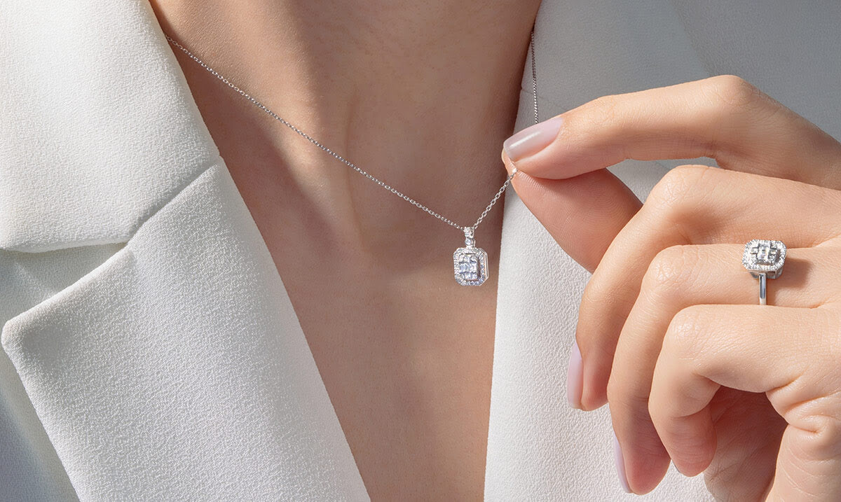 Düğümlenmiş Kolyeler Nasıl Açılır?