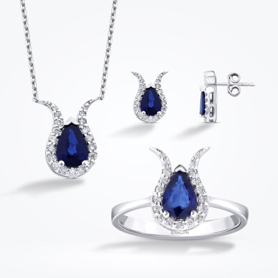 2.51 Karat Pırlanta Damla Safir Set