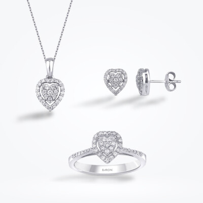 0.67 Karat Pırlanta Kalp Set