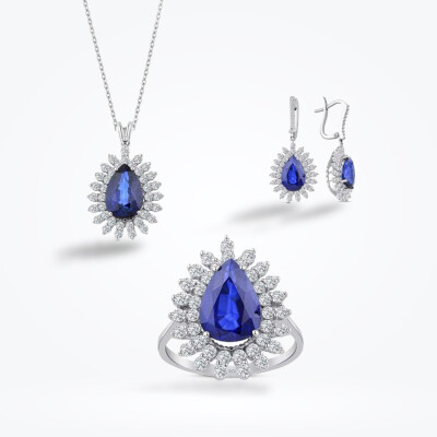 15.73 Karat Pırlanta Safir Set